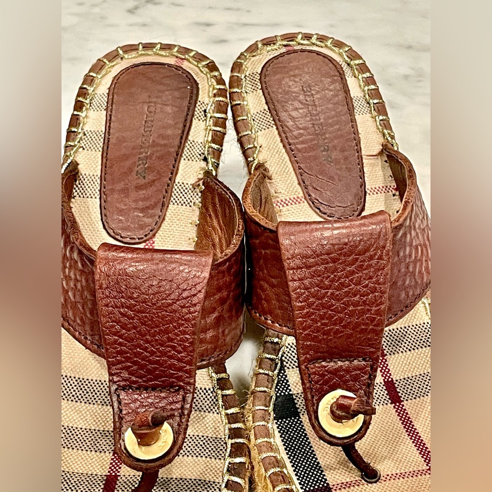 Burberry leather and plaid fabric wedges, burgundy, Burberry check, sz7, EUC - Picture 9 of 16